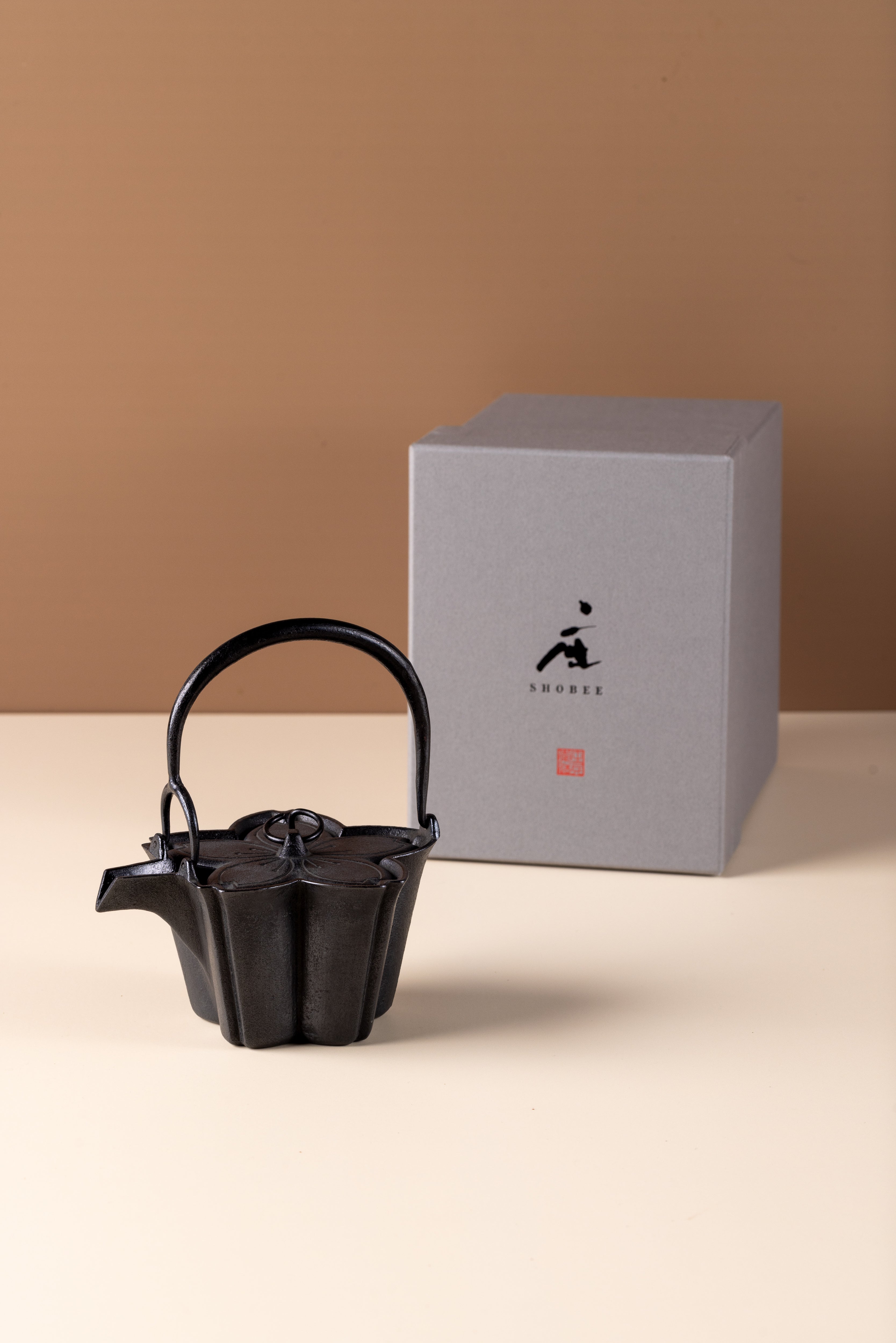 Sakra Cast Sakura Cast Iron Kettle – MUCHARAKA TEA
